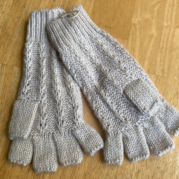 American Rag gloves new - Picture 3 of 5